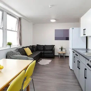 Hostel For Students Only Host Northernhay House Exeter, Exeter