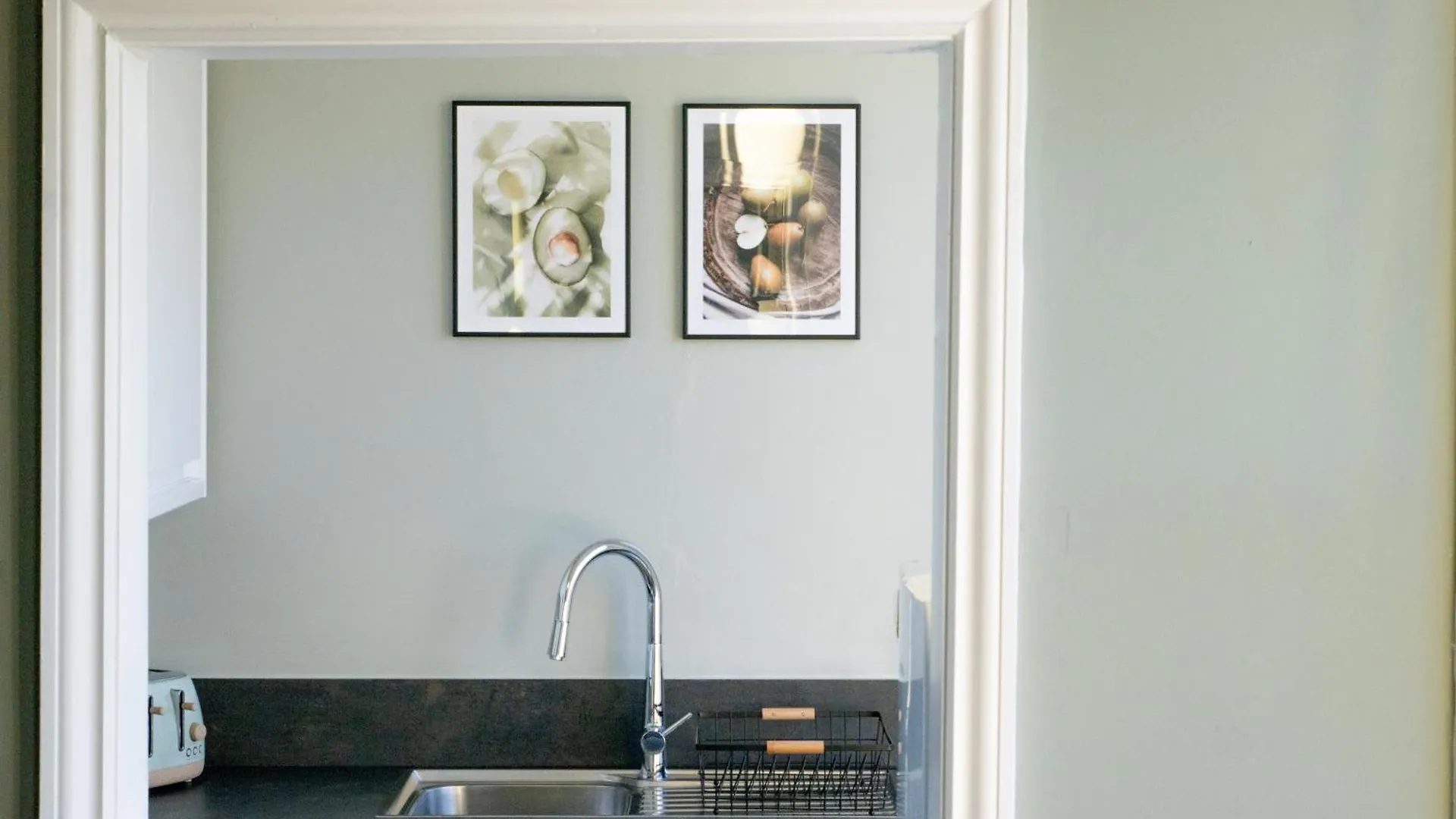 Clarence Square Penthouse Apartment GLOUCESTERSHIRE United Kingdom